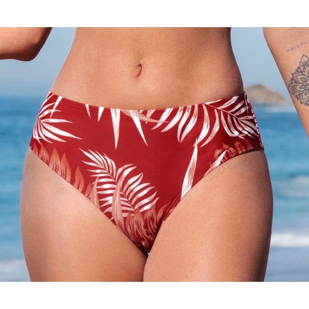 Cupshe Swimsuit Bottom   Topical print NWT Size Medium